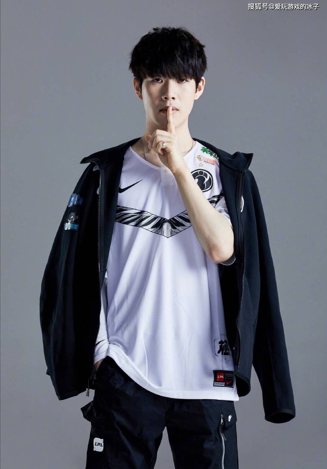 手机Soniqs 获得 EWC沙特电竞世界杯《PUBG》项目总冠军